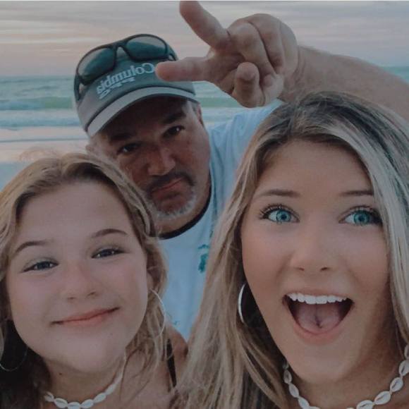 Meet your Posher, Davis - Picture 1 of 1